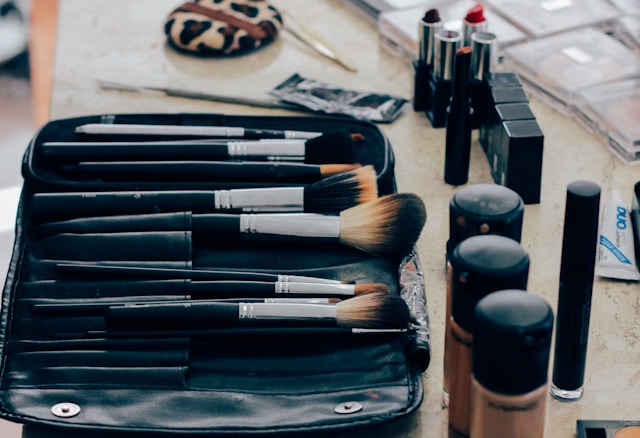 The Minimalist Beauty Kit: Streamlining Your Routine Without Sacrificing Quality