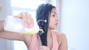 Natural Hair Mask with Egg and Honey for Dry Hair