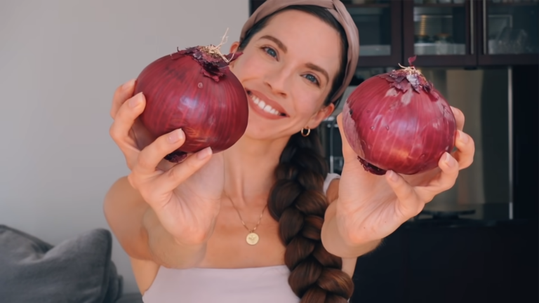 Natural Hair Mask with Onion and Honey for Hair Growth