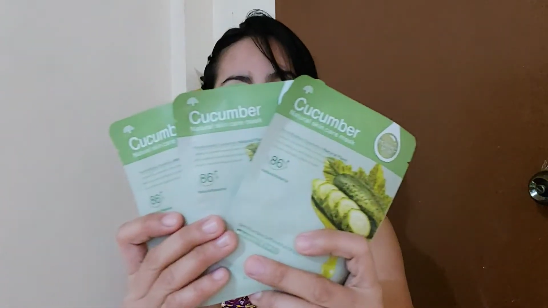 Refreshing Skin with Cucumber and Aloe Vera Face Mask